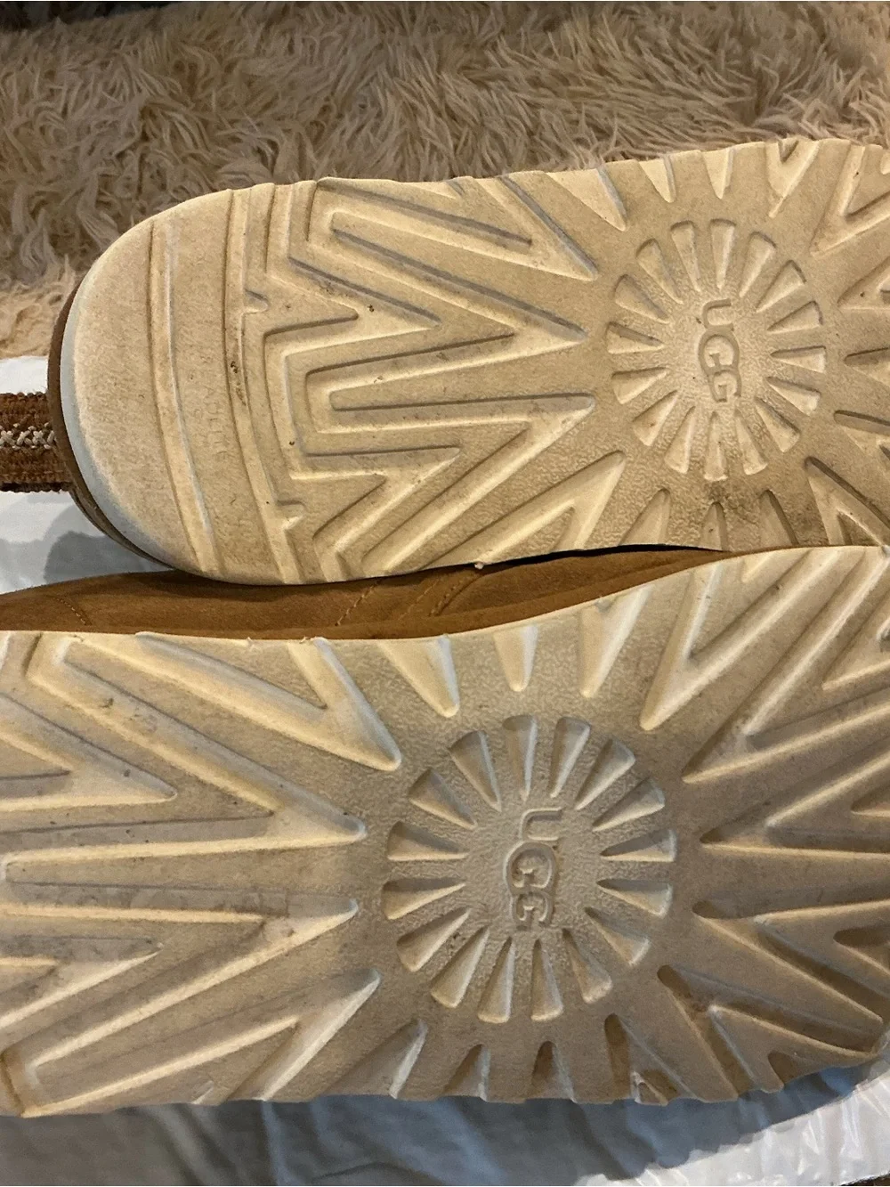 UGG classic chukka